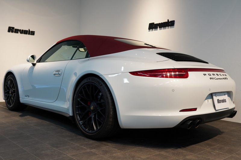 ポルシェ 911(Type991.1) Carrera 4 GTS Cabriolet PDK GTSインテリアPKG カーボンインテリアPKG キャララホワイト 禁煙車 中古車